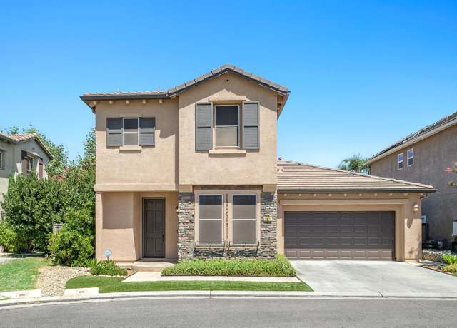 Property at 1871 N Dupree Ln, Clovis, CA 93619, 3 beds, 2.25 baths