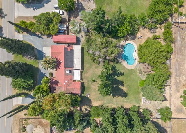 Property at 12502 Road 37 1/2, Madera, CA 93636, 4 beds, 3 baths