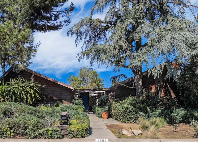 Property at 2692 W Roberts Ave, Fresno, CA 93711, 4 beds, 2.25 baths