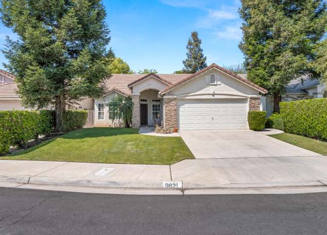 Property at 9821 N Price Ave, Fresno, CA 93720, 3 beds, 2 baths