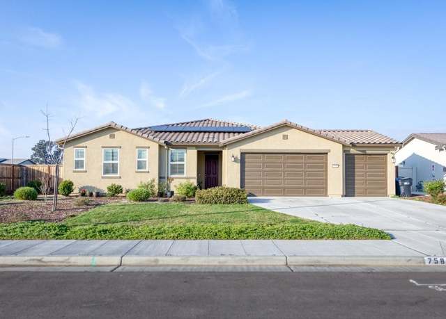 Property at 758 E Bonita Ave, Fowler, CA 93625, 4 beds, 2 baths