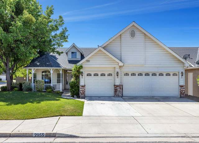 Property at 2955 E Christopher, Fresno, CA 93720, 3 beds, 2 baths