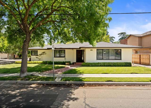 Property at 668 E Mckinley Ave, Fresno, CA 93728, 2 beds, 1.75 baths