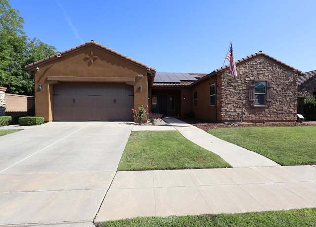 Property at 3309 Beverly Ave, Clovis, CA 93619, 3 beds, 2 baths