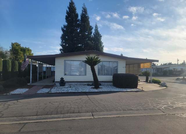 Property at 1300 W Olson Ave #52, Reedley, CA 93654, 2 beds, 2 baths