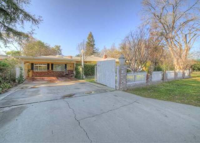 Property at 5543 N 7th St, Fresno, CA 93710, 6 beds, 2.5 baths