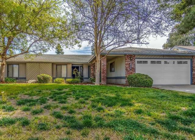 Property at 1828 S Hillcrest Dr, Visalia, CA 93292, 3 beds, 2 baths