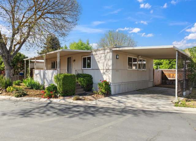 Property at 9360 N Blackstone Ave #141, Fresno, CA 93720, 2 beds, 1 bath