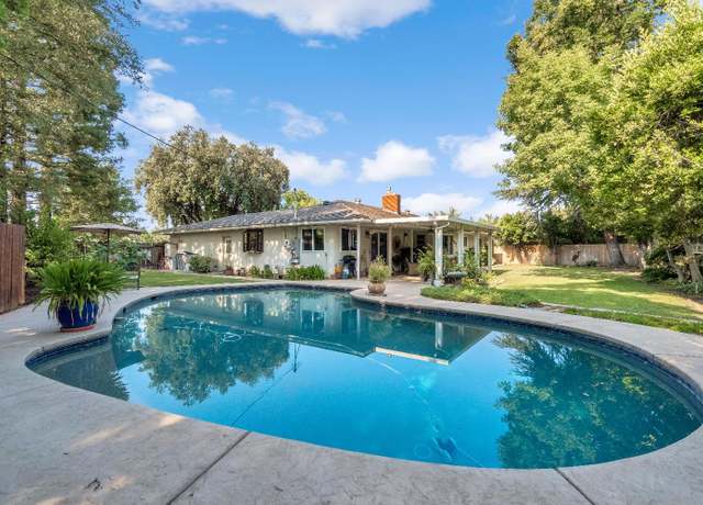 Property at 658 W Roberts Ave, Fresno, CA 93704, 4 beds, 2 baths