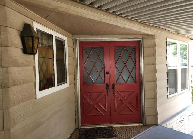 Property at 105 W Herndon Ave Unit Sp 33, Pinedale, CA 93650, 2 beds, 2 baths