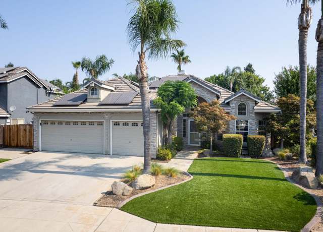 Property at 1875 El Paso Ave, Clovis, CA 93611, 3 beds, 2 baths