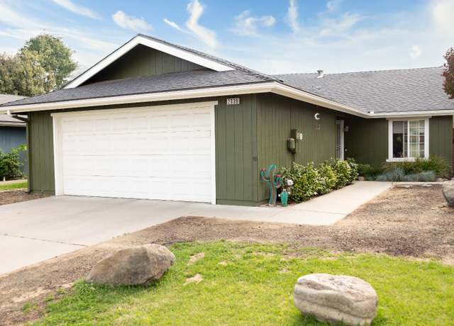 Property at 2039 N Garden Ave, Fresno, CA 93703, 3 beds, 2 baths