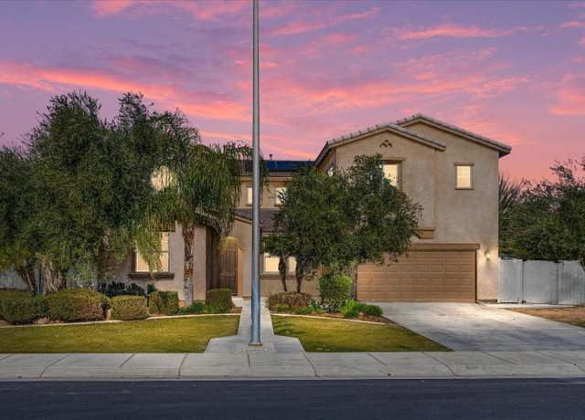 Property at 15836 La Strada Ct, Bakersfield, CA 93314, 5 beds, 3 baths