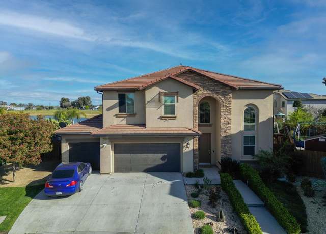 Property at 7269 W Robinwood, Fresno, CA 93723, 5 beds, 3.5 baths