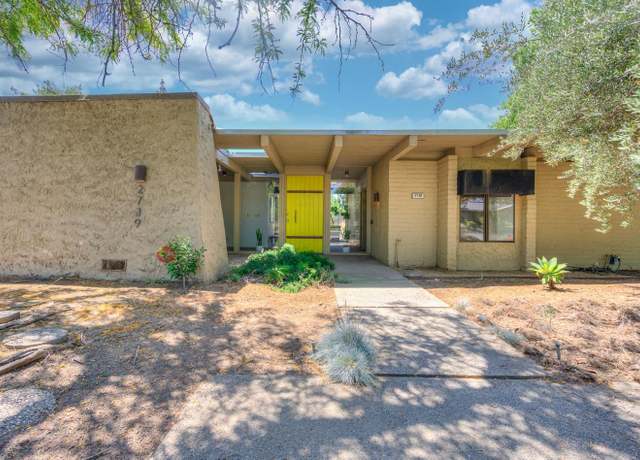 Property at 2739 W San Ramon Ave, Fresno, CA 93711, 5 beds, 3 baths