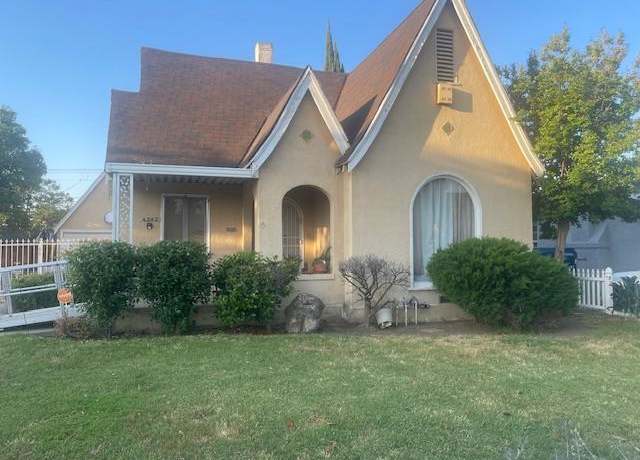 Property at 4242 E Illinois Ave E, Fresno, CA 93702, 3 beds, 1 bath