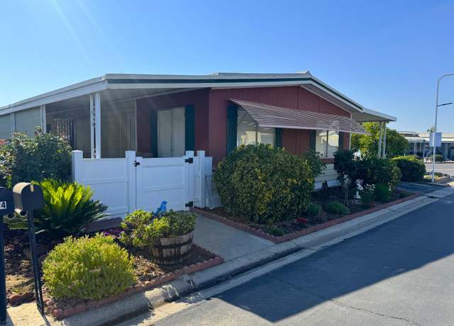 Property at 1701 Dinuba Ave #83, Selma, CA 93662, 2 beds, 2 baths