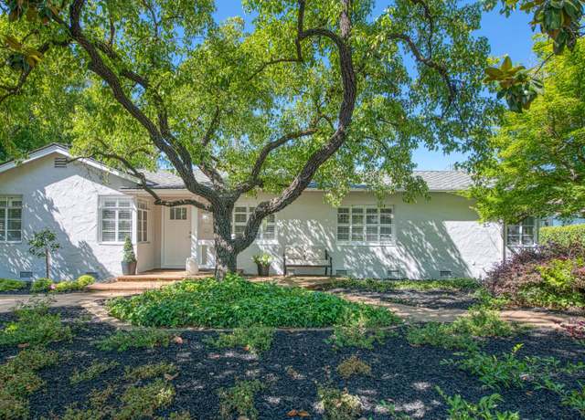 Property at 4909 N Sunset Ave, Fresno, CA 93704, 3 beds, 2.5 baths