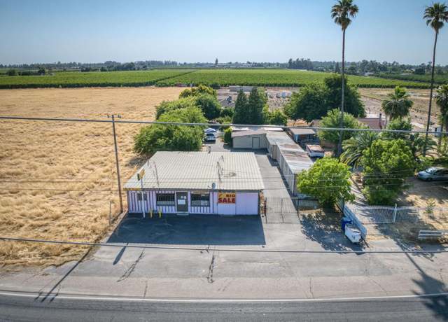 Property at 43125 Road 80, Dinuba, CA 93618, 3 beds, 2 baths