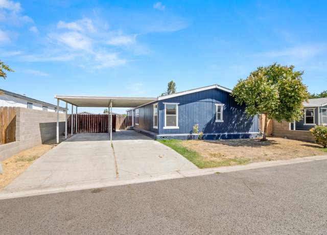 Property at 10050 Camino Ramon, Hanford, CA 93230, 4 beds, 2 baths