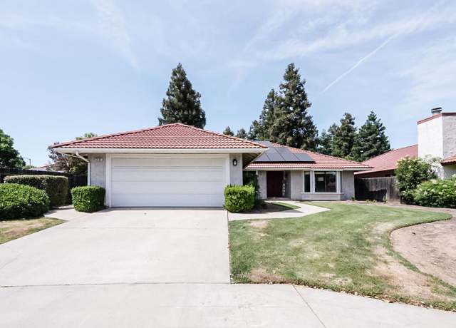 Property at 2445 Scott Ave, Clovis, CA 93611, 3 beds, 1.75 baths