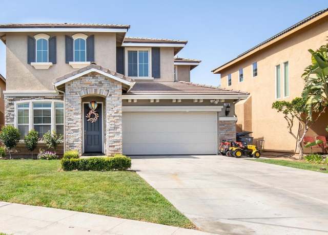 Property at 7026 E Dayton Ave, Fresno, CA 93737, 3 beds, 2.75 baths