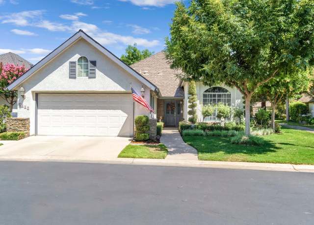 Property at 2986 W Brompton Ln, Fresno, CA 93711, 2 beds, 2 baths