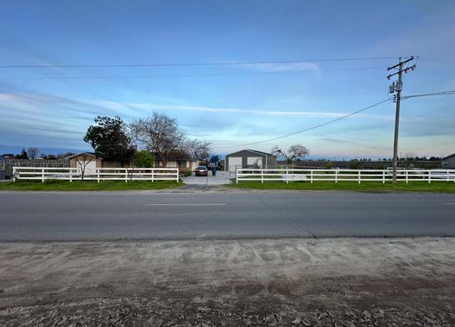 Property at 6102 S Cherry Ave, Fresno, CA 93706, 5 beds, 3 baths