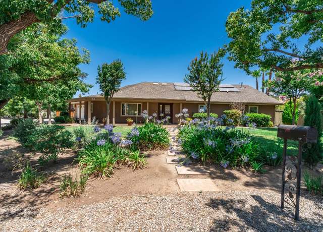 Property at 480 W Swift Ave, Fresno, CA 93705, 3 beds, 2.5 baths