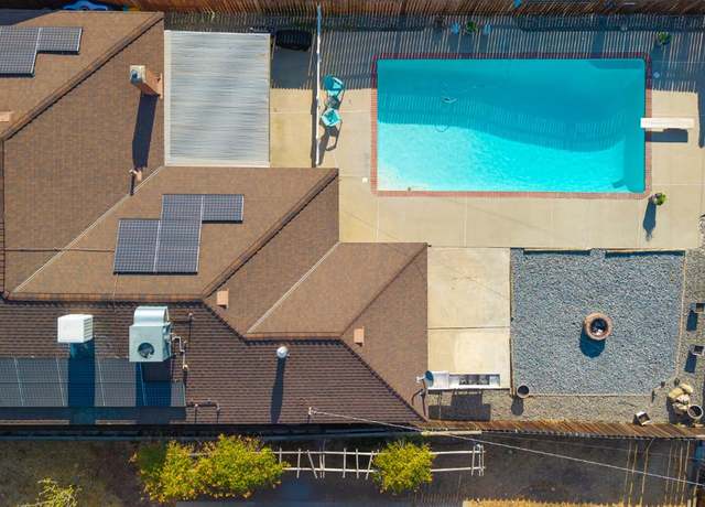 Property at 414 Harvard Ave, Coalinga, CA 93210, 4 beds, 1.75 baths