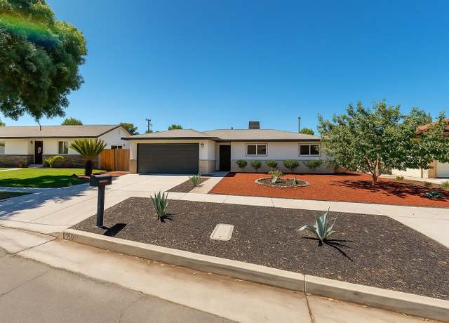 Property at 5150 E Pine Ave, Fresno, CA 93727, 3 beds, 1.75 baths