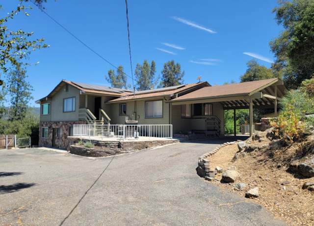 Property at 50689 Critter Creek Ln, Oakhurst, CA 93644, 5 beds, 4 baths