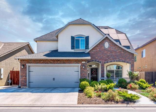 Property at 7314 N Lacey Dr, Fresno, CA 93722, 4 beds, 2.5 baths