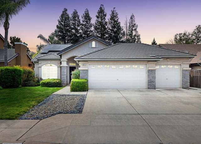 Property at 2871 E Ryan Ln, Fresno, CA 93720, 2 beds, 2 baths