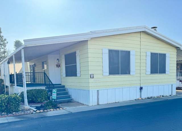 Property at 581 N Crawford Ave #25, Dinuba, CA 93618, 3 beds, 2 baths
