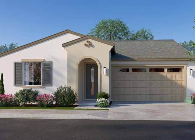 Property at 1907 N Mckelvey Ave, Fresno, CA 93727, 3 beds, 2 baths