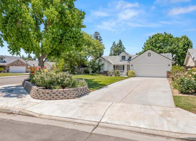 Property at 6185 N Milburn Ave, Fresno, CA 93722, 3 beds, 2 baths