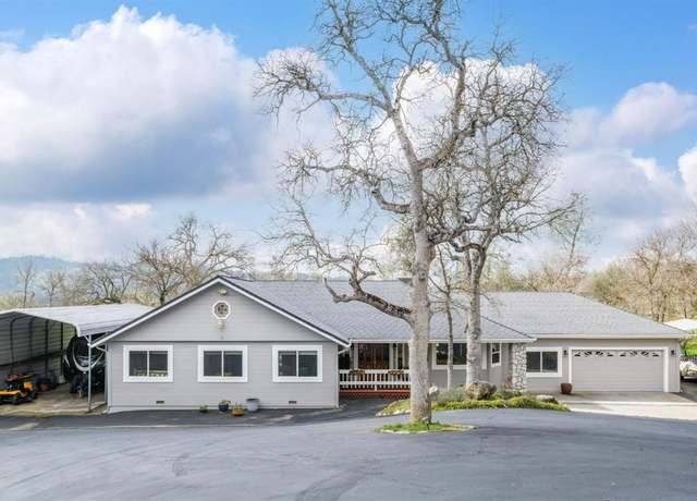 Property at 42050 River Knolls Pl, Coarsegold, CA 93614, 4 beds, 2 baths