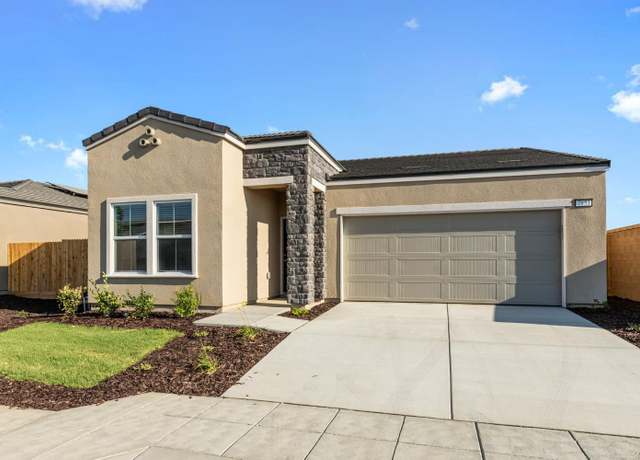Property at 7133 W Willis Ave, Fresno, CA 93723, 4 beds, 2 baths