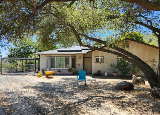 Property at 30684 Obanion Ln, Prather, CA 93651, 4 beds, 3 baths