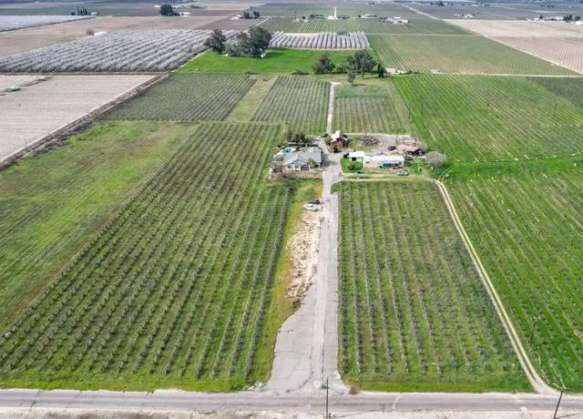 Property at 7617 S Kenneth Ave, Fowler, CA 93625, 3 beds, 2 baths