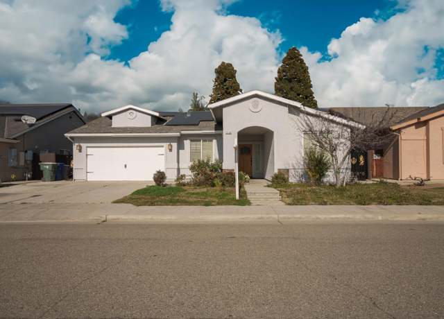 Property at 5138 W Beechwood Ave, Fresno, CA 93722, 3 beds, 2 baths