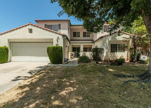 Property at 5346 W Flint Way, Fresno, CA 93722, 4 beds, 3 baths