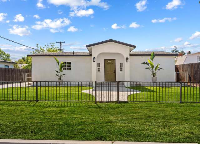 Property at 3985 N Del Mar Ave, Fresno, CA 93704, 4 beds, 2 baths