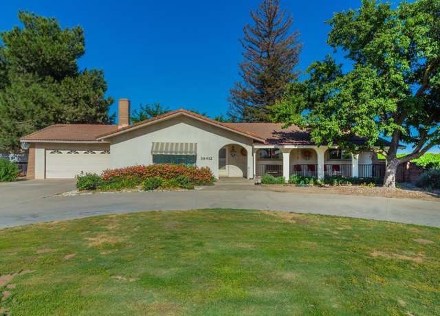 Property at 39412 Road 40, Kingsburg, CA 93631, 6 beds, 3 baths