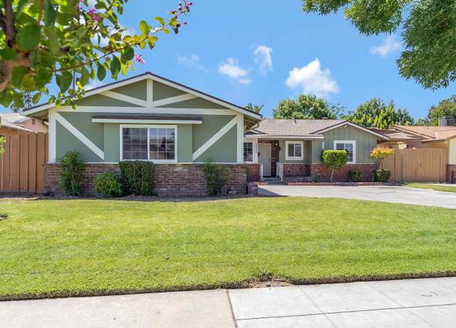 Property at 3334 E Hampton Way, Fresno, CA 93726, 4 beds, 2 baths