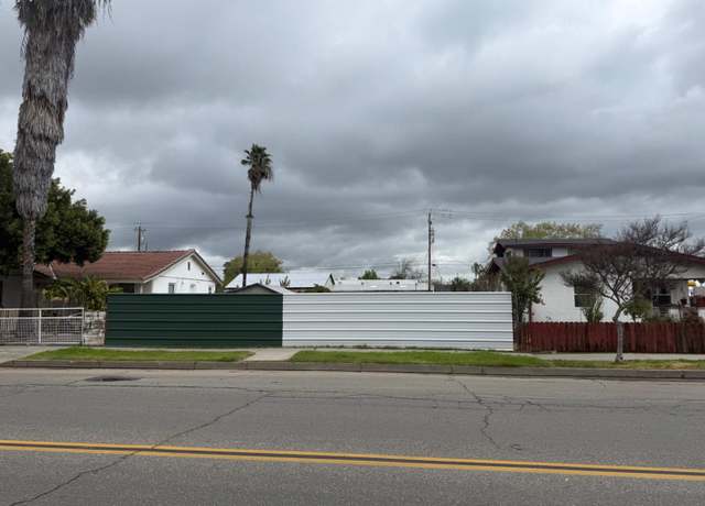 Property at 417 S C St, Madera, CA 93638