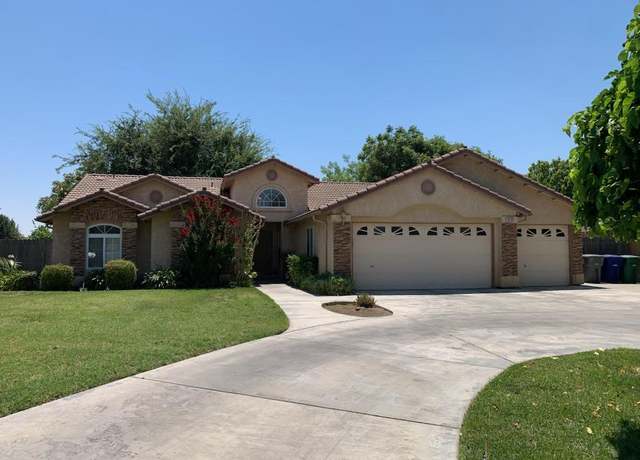 Property at 14167 W Kearney Blvd, Kerman, CA 93630, 3 beds, 2.25 baths