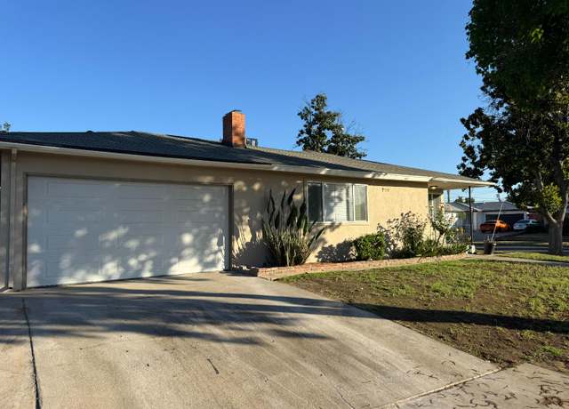 Property at 4808 E Pine Ave, Fresno, CA 93727, 3 beds, 1.75 baths