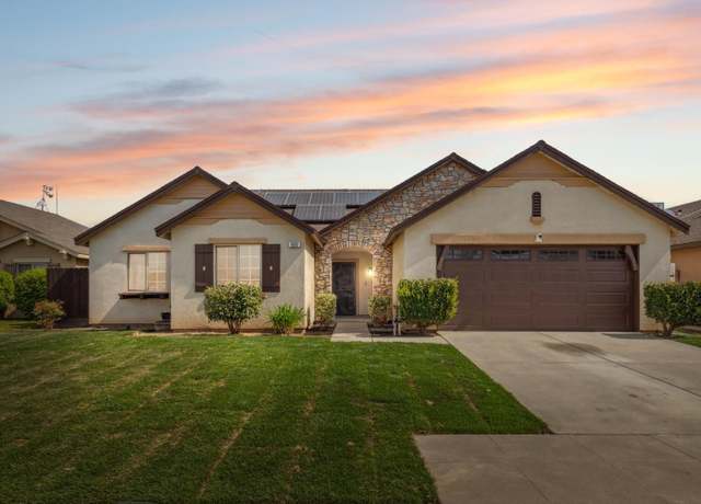 Property at 819 Hill Ave, Fowler, CA 93625, 4 beds, 1.75 baths